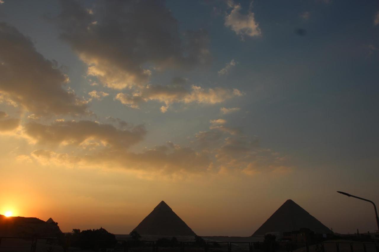 Farida Pyramids Boutique Hotel Kafret el-Gabal Exteriör bild