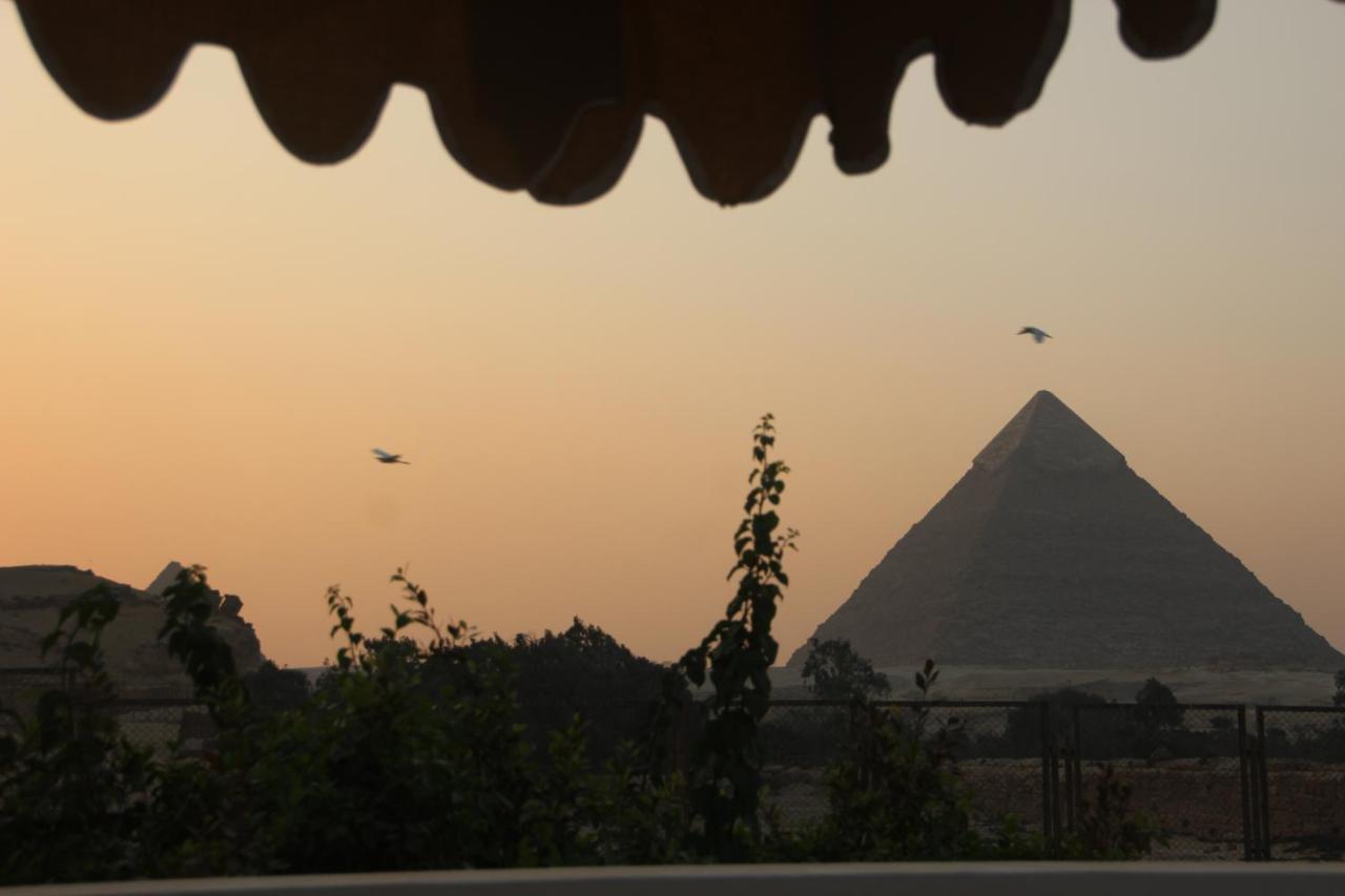 Farida Pyramids Boutique Hotel Kafret el-Gabal Exteriör bild