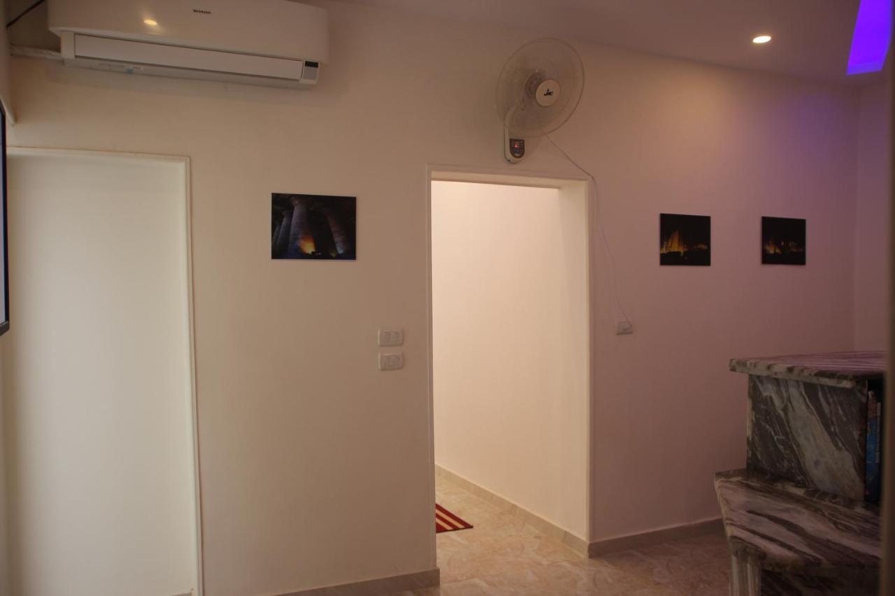 Farida Pyramids Boutique Hotel Kafret el-Gabal Exteriör bild