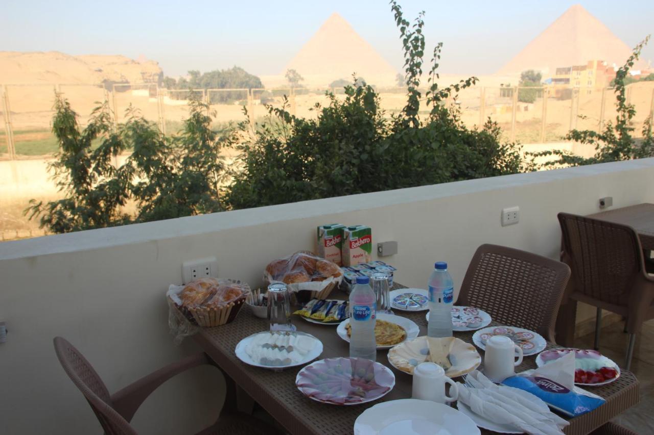 Farida Pyramids Boutique Hotel Kafret el-Gabal Exteriör bild